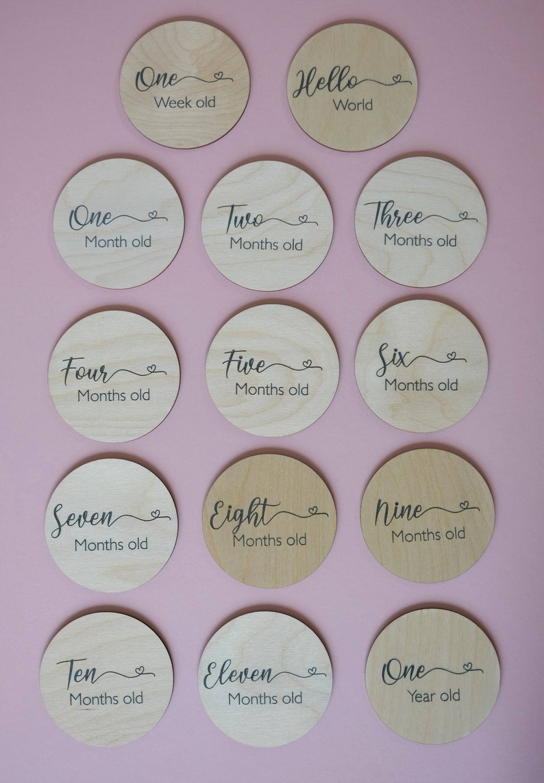 Wooden Baby Milestone Discs set of 14,discs Engraved Milestone Discs Wooden Monthly Milestone Markers Baby Shower Gift Newborn Gifts