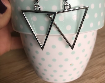 Boucles d'oreilles pendantes triangle en argent avec crochets et créoles