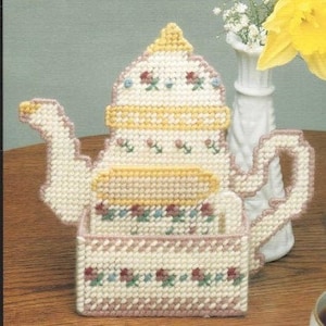 Bucilla 6052 &quot;Delicate Tea Pot&quot; Coasters and holder. Set of 5. Vintage from 1990. cup, flowers rose