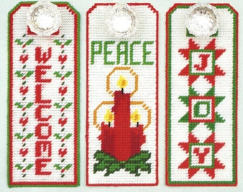Vintage Love Stiches Christmas Plastic Canvas Needlepoint Door Hanger doorknobbers set of 3 Kit  –INSTANT DOWNLOAD 2100