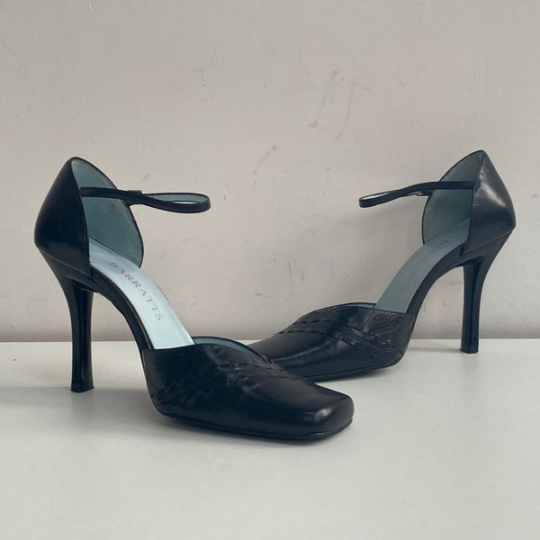 Mary Jane Shoes / Y2K / Size 4.5 UK / Square Toe Heels / Black Leather