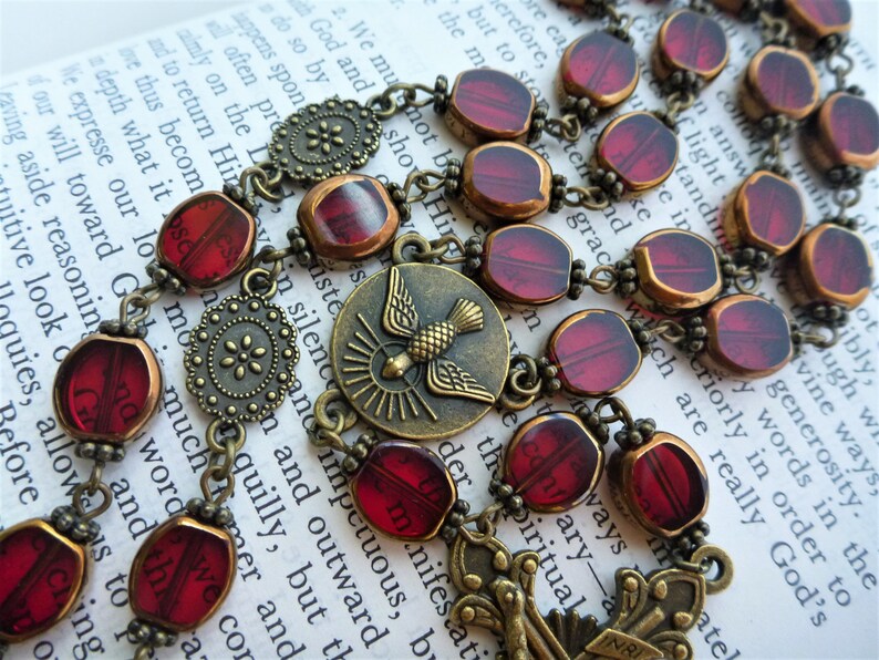 Chaplet Seven Gifts of the Holy Spirit 9x10mm Table Cut - Etsy