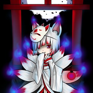 Puede incluir: Un espíritu de zorro blanco que lleva un kimono rojo y blanco y una máscara de zorro blanca con detalles rojos. El espíritu del zorro tiene nueve colas blancas con llamas azules en los extremos. El espíritu del zorro está de pie frente a una puerta torii roja con una luna llena en el fondo.