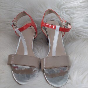 Orange and beige sandals by Jessica image 9