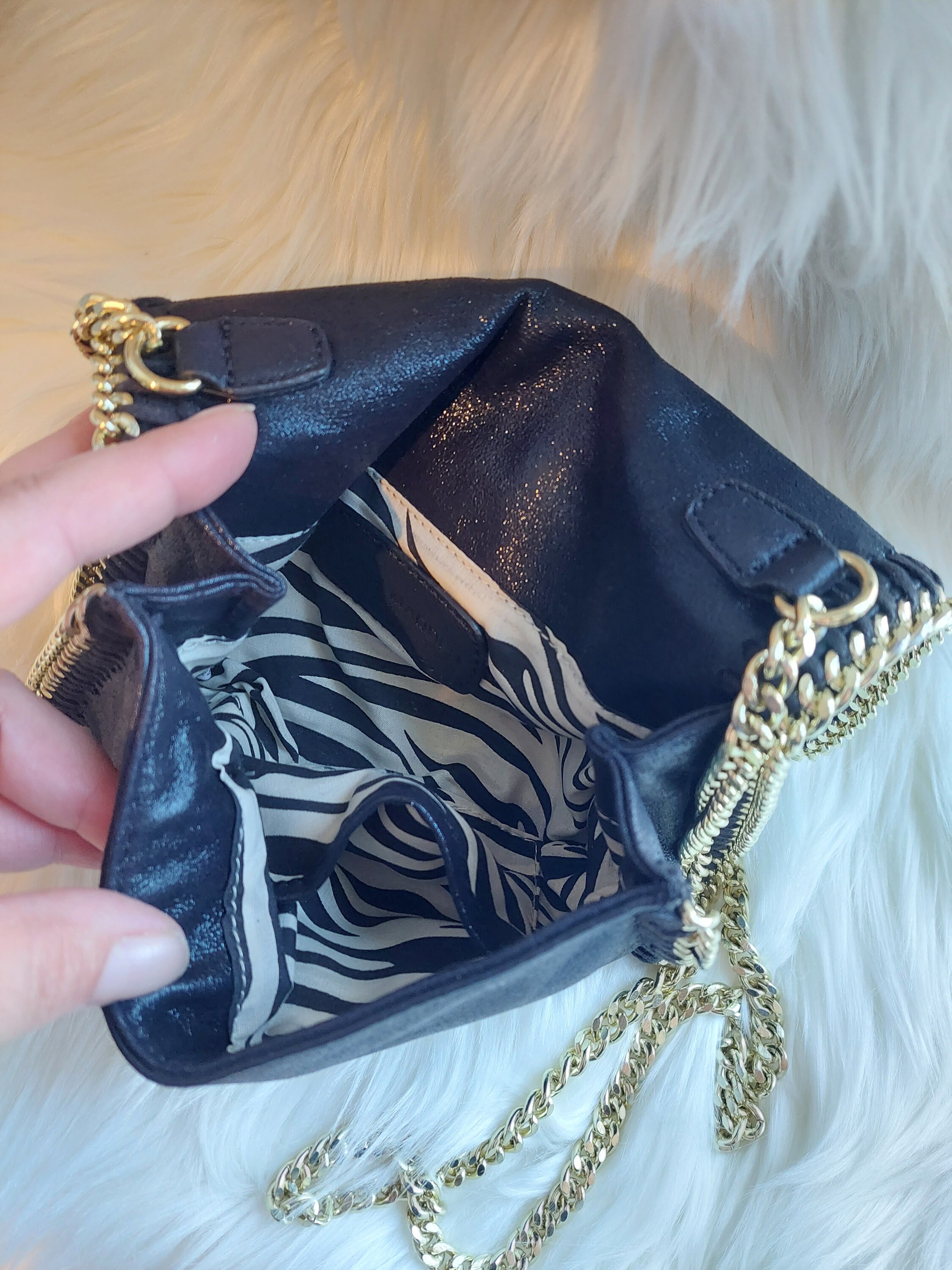 Steve Madden Black Cross Body Clutch With Gold Chain Trip Etsy Ireland