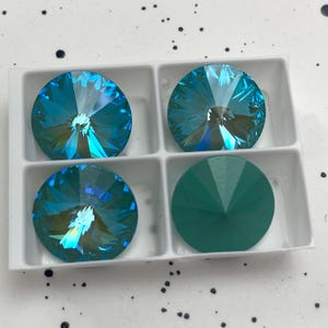 Swarovski Austria Made Round Stone 1122 14mm Rivoli Laguna Delite L142D Unfoiled Jewellery Making, Embroidery, Craft Supply, Sewing Supplies