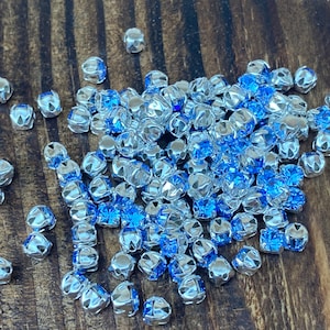 4mm Chatons Montees, Preciosa MC Chaton Maxima SS16/PP31 Crystal Light Sapphire with silver cross setting, for beading, sewing, embroidery