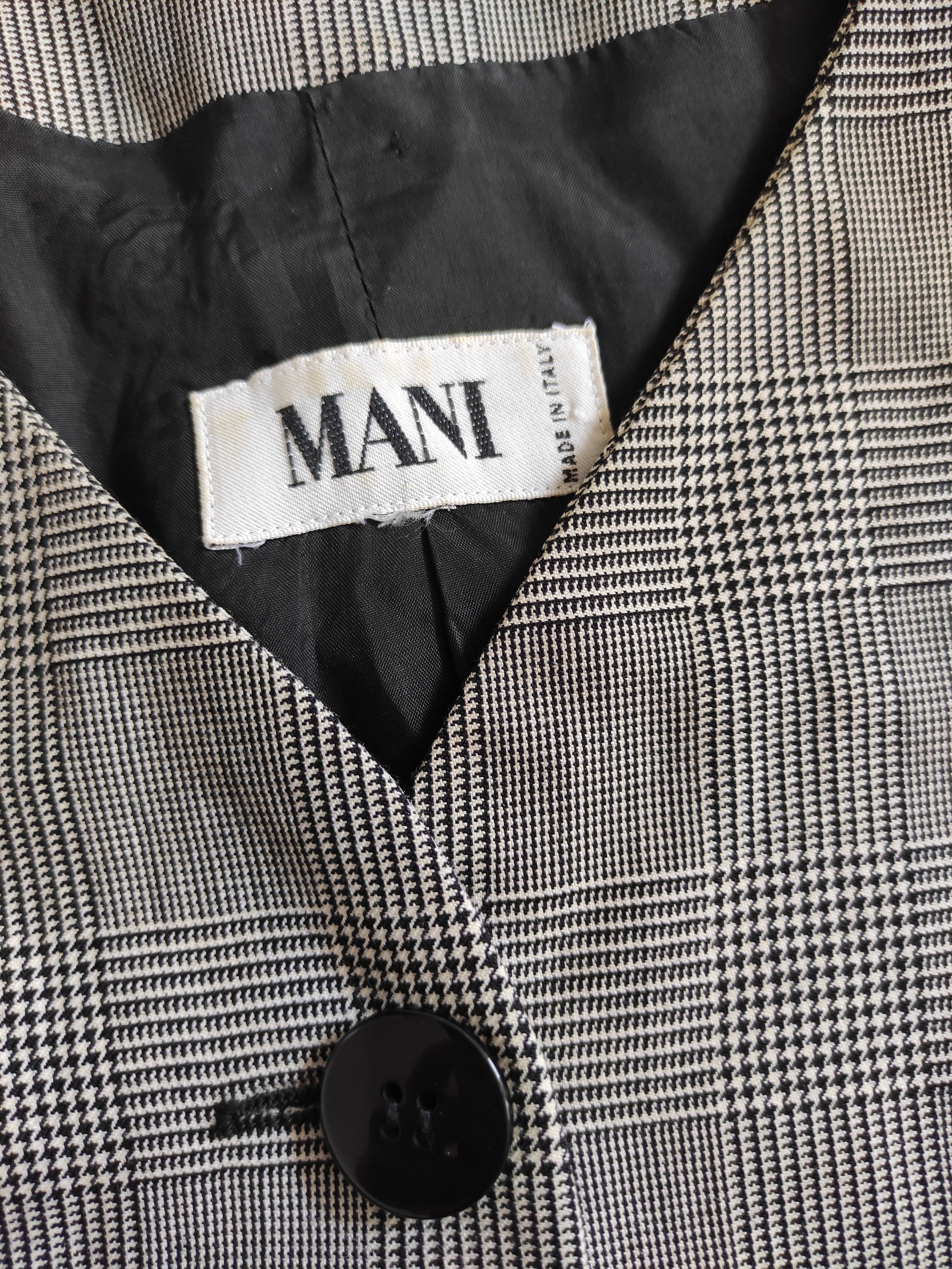 MANI by Giorgio Armani Vintage Short B&W Jacket 1980's - Etsy