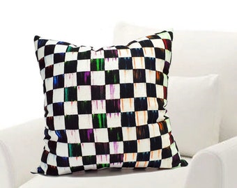 Rainbow Oil Effect Checkered Cushion Cover: Art Home Decor