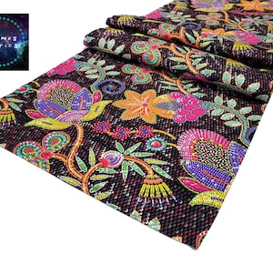 Sequin Effect Floral Pattern Table Runner, 16&#39;&#39;x 55&#39;&#39; (40x140cm) Floral Home Decor Runner, Digital printed Polyester Fabrics Table Runner
