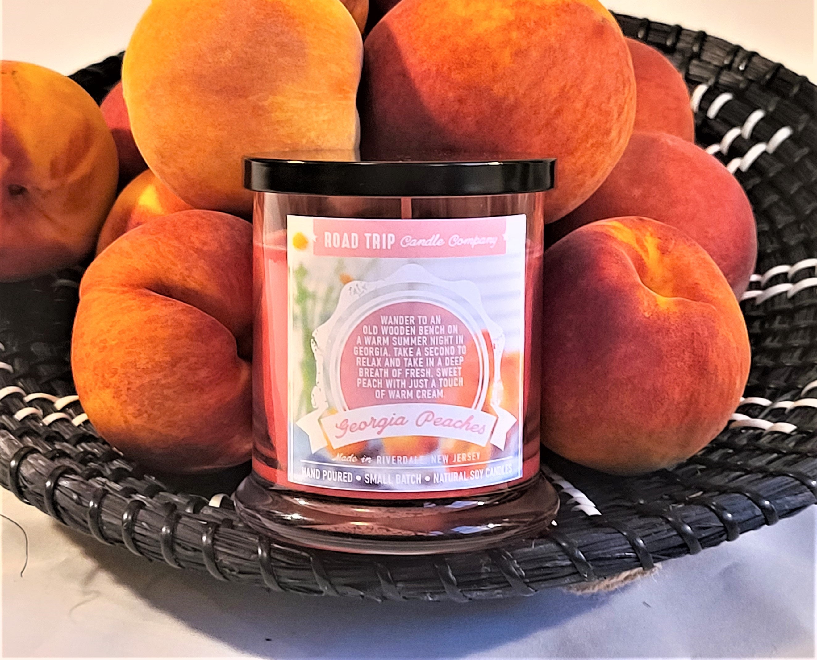 Peach Scented Candle for Aromatherapy, Natural Soy Candle with Fruit