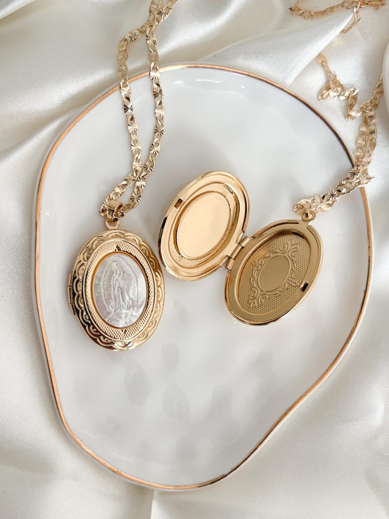 Collar con relicario de la Virgencita San Judas, colgante con relicario de la Virgencita con concha de perla Pearl shell