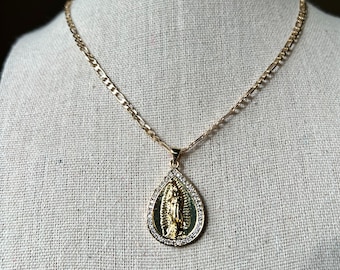 Tear drop diamond virgen de Guadalupe necklace