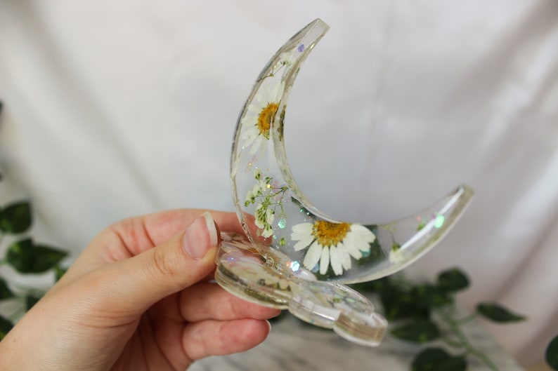 Crescent Moon Ring Holder Resin Ring Holder Resin Jewelry Stand Room Decor Pressed Flowers image 6