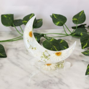 Crescent Moon Ring Holder Resin Ring Holder Resin Jewelry Stand Room Decor Pressed Flowers image 3