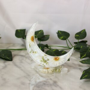 Crescent Moon Ring Holder Resin Ring Holder Resin Jewelry Stand Room Decor Pressed Flowers image 2