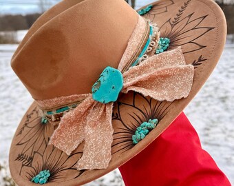 Hand Burned Vegan Suede Wide Brim Hat ~ Western Cowgirl Hat ~ Boho Rancher Hat ~ Custom Burned Hat ~ Womens Western Fashion