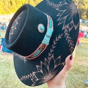 Marken Cowboy Hut | Markenhüte mit breiter Krempe | Gebrannte Hüte mit breiter Krempe | Handgebrannte Hüte | Western Gebrannte Designs | Hand gestaltete Hüte