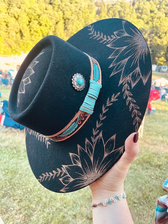 Wide brim custom painted hat Hand Painted Cowboy Hat - Felt – Camelia Mexican Boutique main image 3