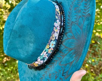 Burned Hat | Customized Hat | Custom Cowboy Hat | Cowgirl Hat | Flat Brim Hat | Wide Brim Hat | Pyrography Hat | Hand Burned Hat | Felt Hat