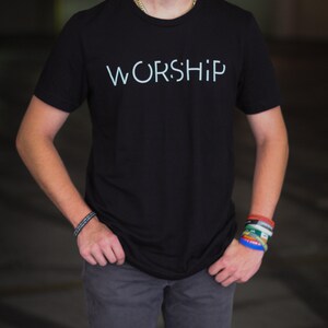 Camiseta de adoración imagen 6