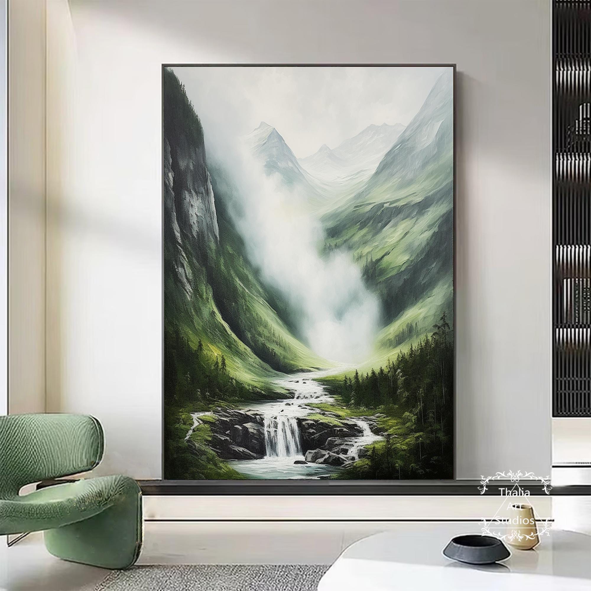 大きな滝の抽象画 手作りの山の風景画 緑の質感の抽象画 渓流の風景画