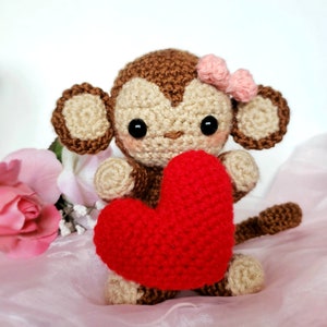 Crochet Monkey Pattern | Valentine&#39;s Day Amigurumi  (ENGLISH)