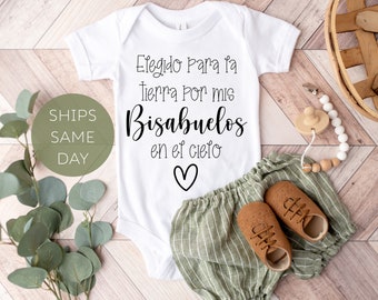 Elegido Para La Tierra Por Mis Bisabuelos en el Cielo Onesie®, Spanish Pregnancy Announcement Onesie®, Grandparents Announcement Shirt