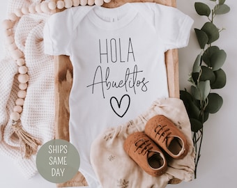Hola Abuelitos anuncio de bebé onesie®, Spanish Pregnancy Announcement Onesie®, Grandparents Announcement Onesie®, Futuros Abuelitos