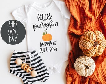 Little Pumpkin Baby Bodysuit, Halloween Pregnancy Announcement Bodysuit, Pregnancy Announcement Onsie, Fall Baby Announcement Bodysuit