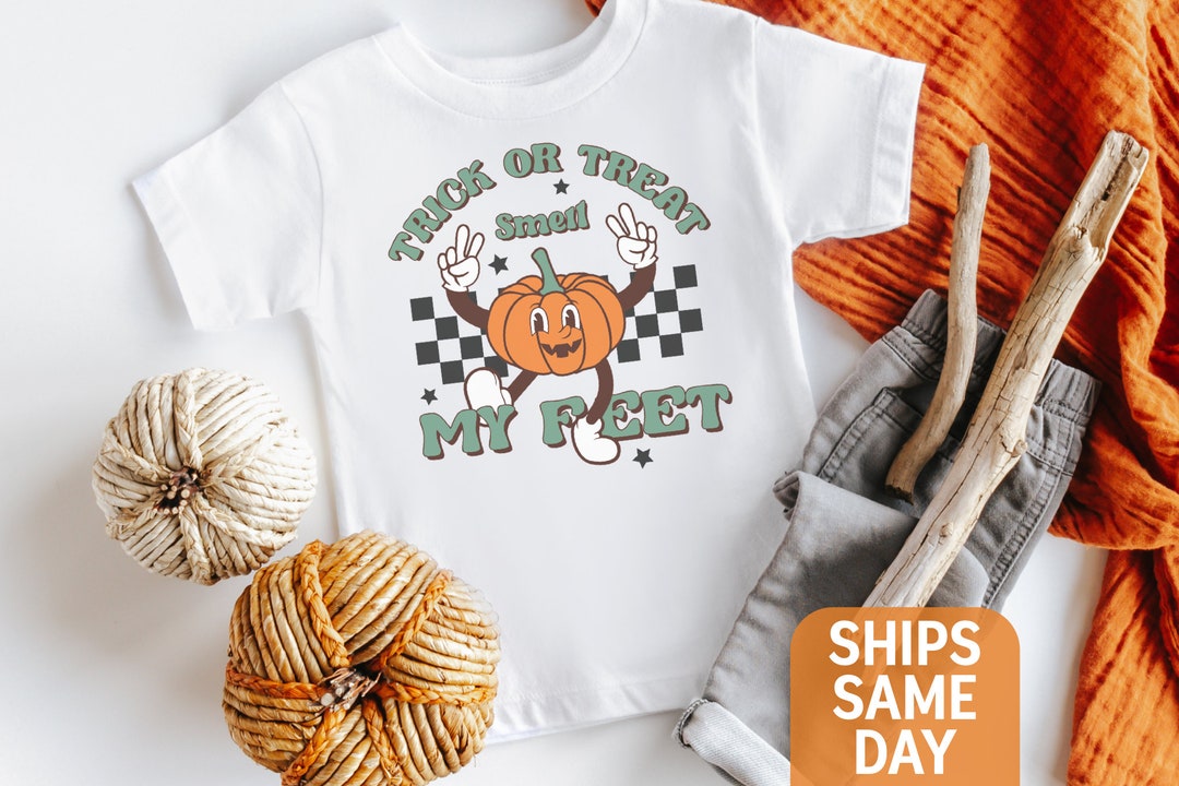 Halloween Toddler Tshirt Trick or Treat Smell My Feet Shirt Etsy