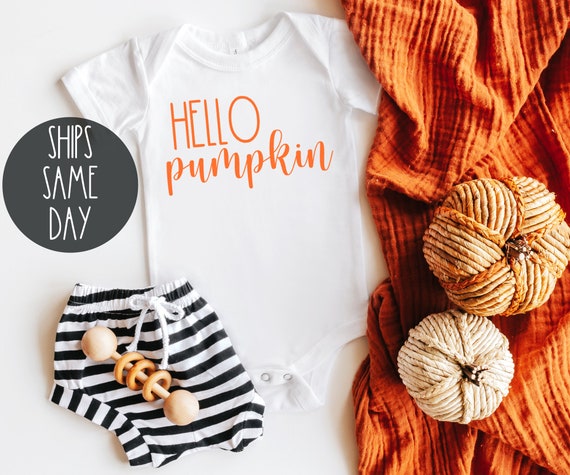 Hello Pumpkin Onesie®, Fall onesie®, Halloween onesie®, Baby Announcement Onesie®, Fall outfit, Halloween outfit, Baby Shower