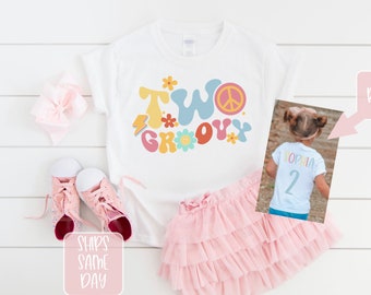 Two Groovy Shirt, Girls 2nd Birthday Shirt, Second Birthday T-Shirt, Groovy Peace Flower Themed Birthday Toddler Shirts, Personalized Name