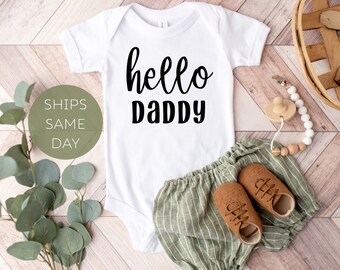 Baby Announcement Onesie®, Hello Daddy Pregnancy Announcement, Surprise for Dad Baby Bodysuit, Funny and Cute Baby Reveal Shirt Bodysuit