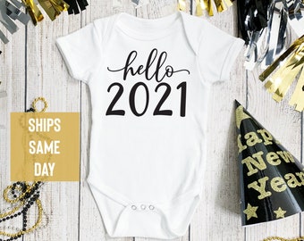Hello 2021 Onesie®, 2021 New Year Onesie®, New Year's Baby Outfit, Baby Announcement Onesie®, Baby Shower Gift