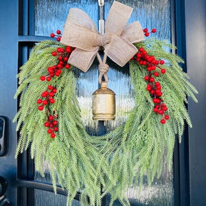 Christmas Wreath/Artifical Norfolk pine wreath 22”