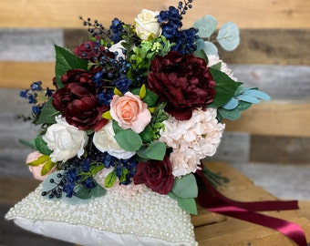 Burgundy,blush and navy bridal bouquet/Winter wedding flowers