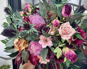 Burgundy Bridal Bouquet: Fall winter wedding flowers