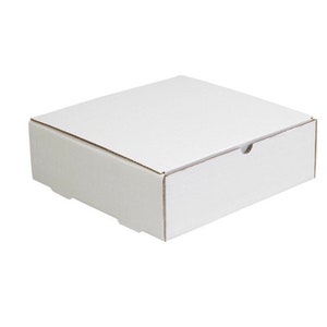 Happy Mothers Day Gift Box, A Gift Box for Your Mom, Cutting Board Gift Box, A Gift Box for ...