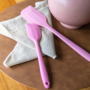 Silicone Spatula | Kitchen Spatula | Pink Spatula | Small Spatula | Large Spatula | Kitchen Utensil | Kitchen Equipment