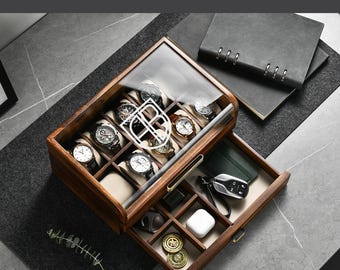 Caja de reloj personalizada para hombres, 8 ranuras divisorias Organizador de exhibición de joyería de madera grabado con citas divertidas