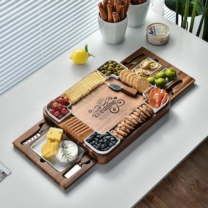 Custom Engraved Cheeseboard Set For Newlywed Unique Serving Tray for Food Meat and Cheese Platter Personalized Wedding Gift For Couples
