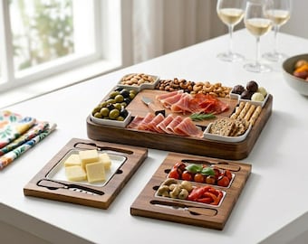 Personalisiertes Servierbrett aus Holz für Wurst, Käse, Cracker, Nüsse, Gemüse und Obst – ein tolles Dankeschön-Geschenk für Eltern, die schon alles haben.