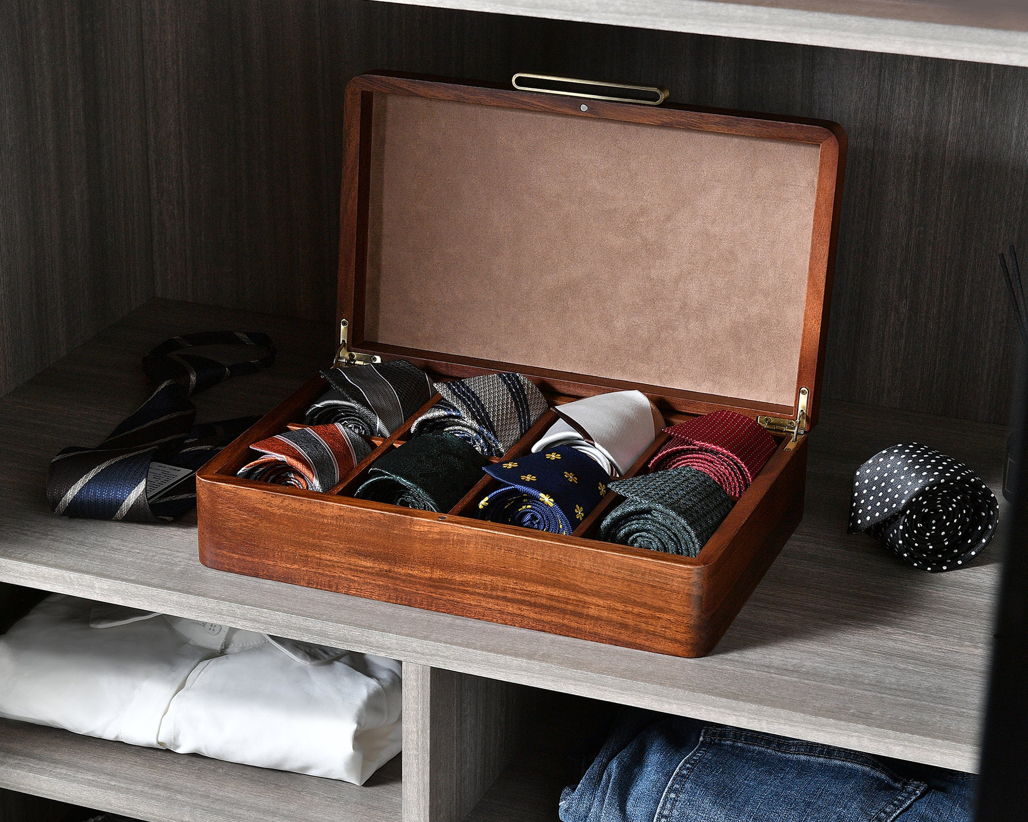 Luxury Tie Organizer, Decorative Storage Box for 8 Ties, Personalized Wood  Box With Lid, Custom Gift for Boss Male, Retirement or Promotion 