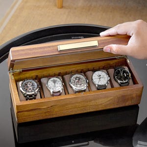 Uhrenbox für Herren, personalisierte Uhrenaufbewahrungsbox mit 5 Fächern, bester Holz-Organizer für persönliche Sachen