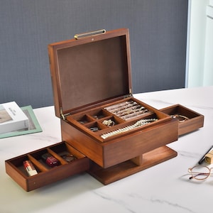 Portagioie personalizzato per donna, organizer in legno fatto a mano con incisione e cassetti, regalo per sorella, migliore amica e amante dei gioielli.