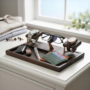 Regali speciali per lui, docking station personalizzata per uomo, vassoio da toeletta, comodino in legno, vassoio portaoggetti in pelle personalizzato per il settimo anniversario di matrimonio.