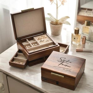Wooden Jewelry Box Handmade Acacia Wood Box Ring Organizer Pull out Drawers with Divider Tray Lined Compartments Jewellery Case Gift for Her