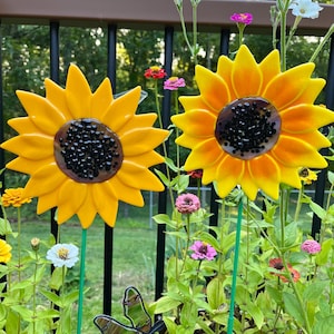 Fused Glass Sunflower, Sunflower, Garden Art, Fused Glass, Plant Stake, Flower, Garden Décor, Glass Sunflower, Garden Decoration