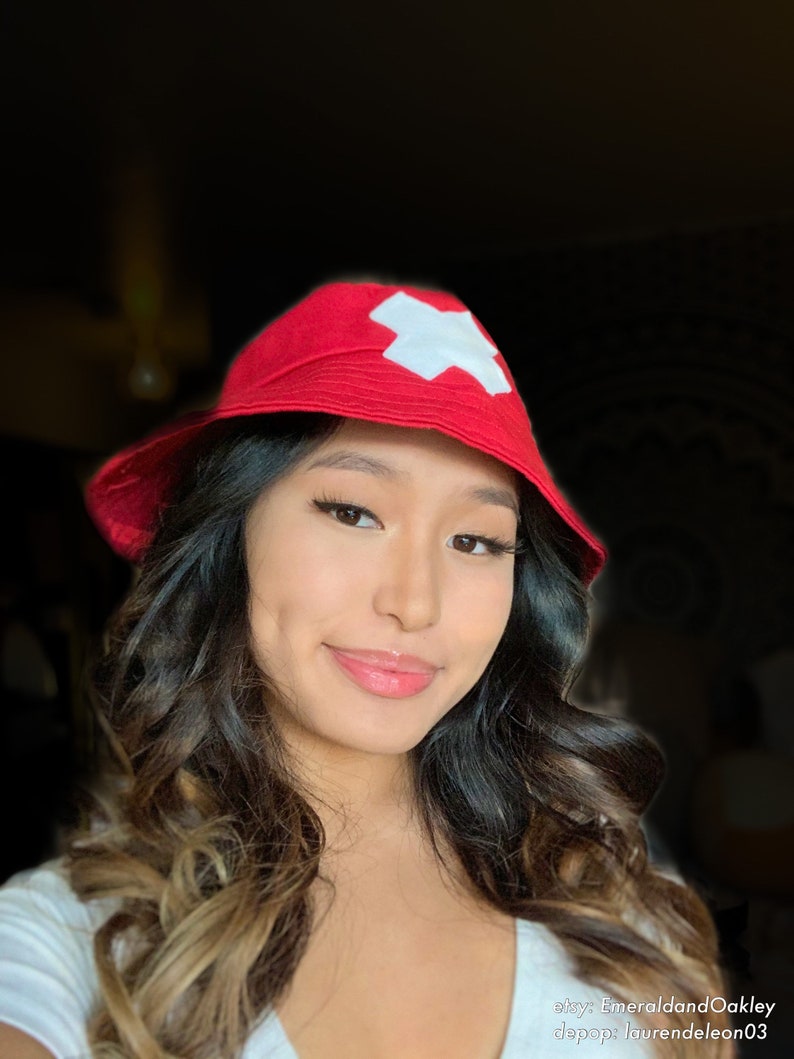 CHOPPER Bucket Hat *limited edition* OP ANIME red bucket hat with white cross